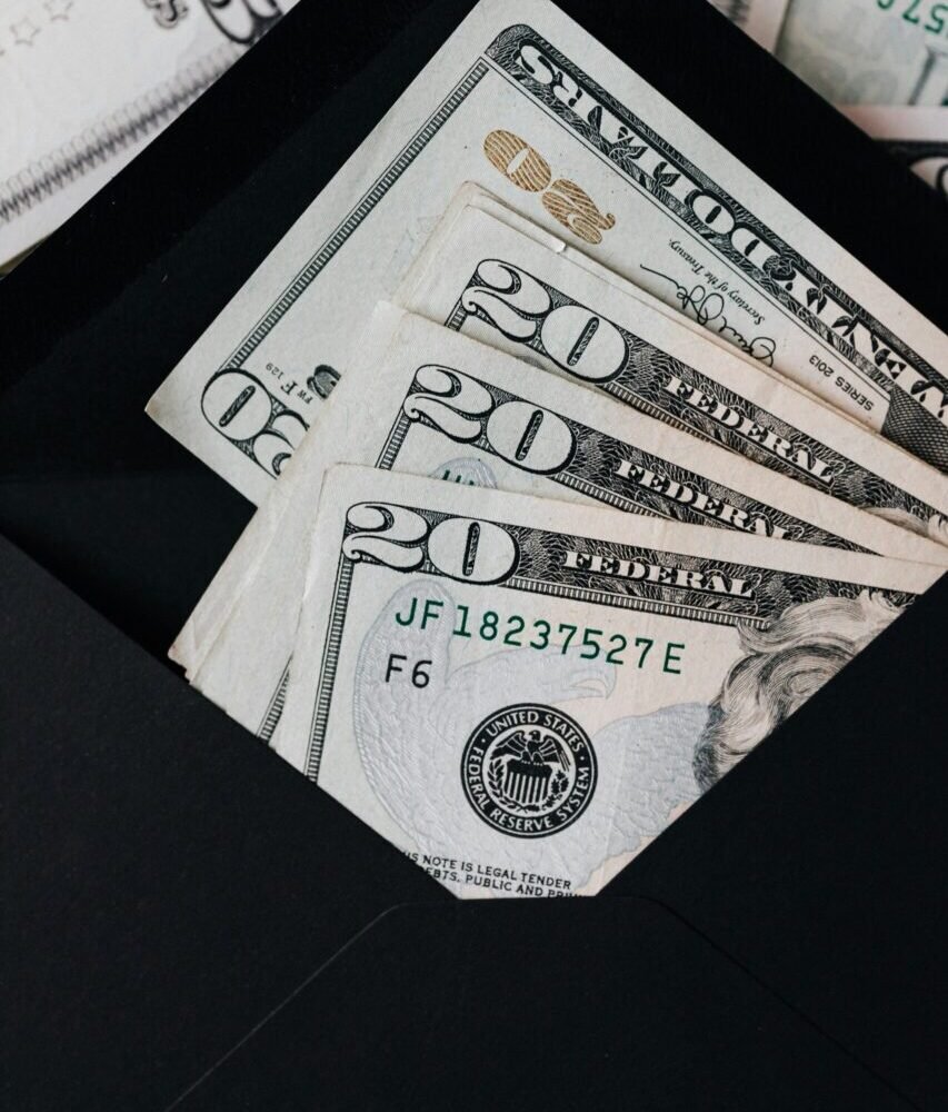 Smart Strategies to Turn $10,000 into Steady Income